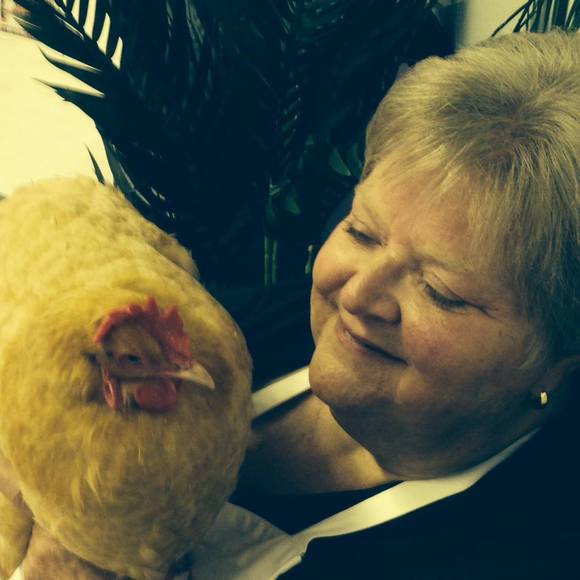 Meet your Posher, Bette - Picture 1 of 1